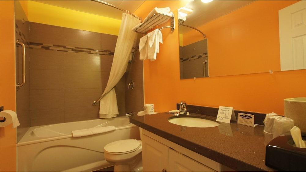 Harmony Inn Годерич Экстерьер фото