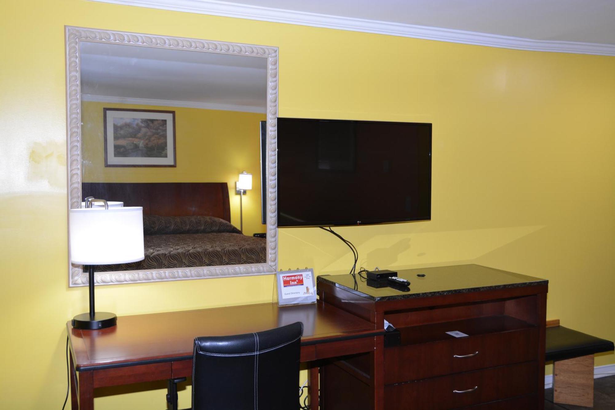 Harmony Inn Годерич Экстерьер фото